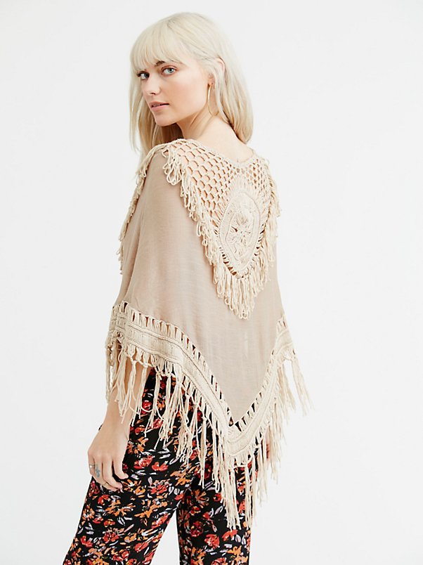 F4640-1 Christmas DH MS Dress Sundial Fringe Poncho